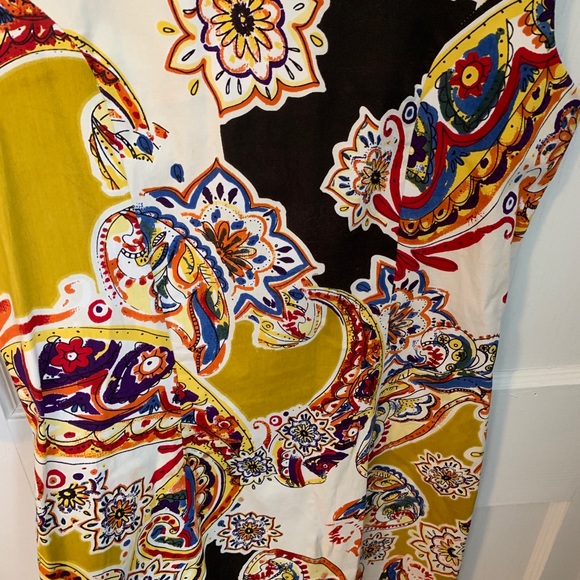 Patterned Sheath Dress - Picture 3 of 5